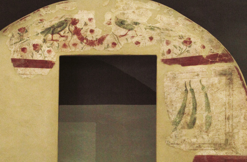 Fig. 6. Thessaloniki. Tomb 41. Southern wall. Gourd fruits. Thessaloniki, Museum of Byzantine Culture. Photo by author