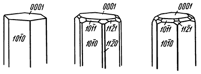 Рис. 307. Кристаллы берилла